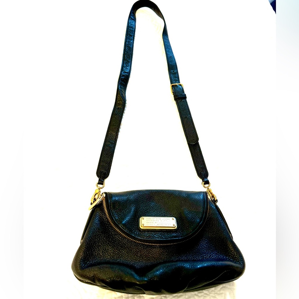 MARC BY MARC JACOB BLACK LEATHER CROSSBODY